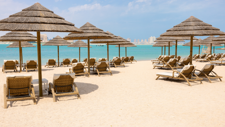 dusit-doha-hotel-beach-doha-sands