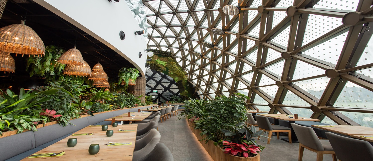 dusit-thani-laguna-singapore-dining-greenhouse-interior-scaled