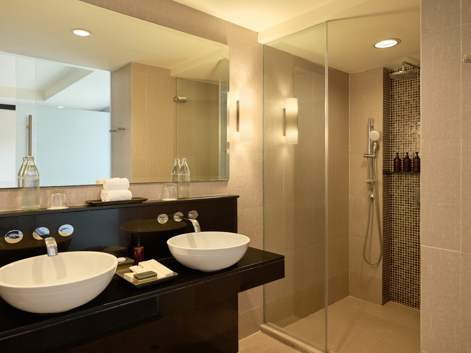 dusit-thani-laguna-phuket-two-bedroom-laguna-pool-villa-bedroom-twin-bathroom