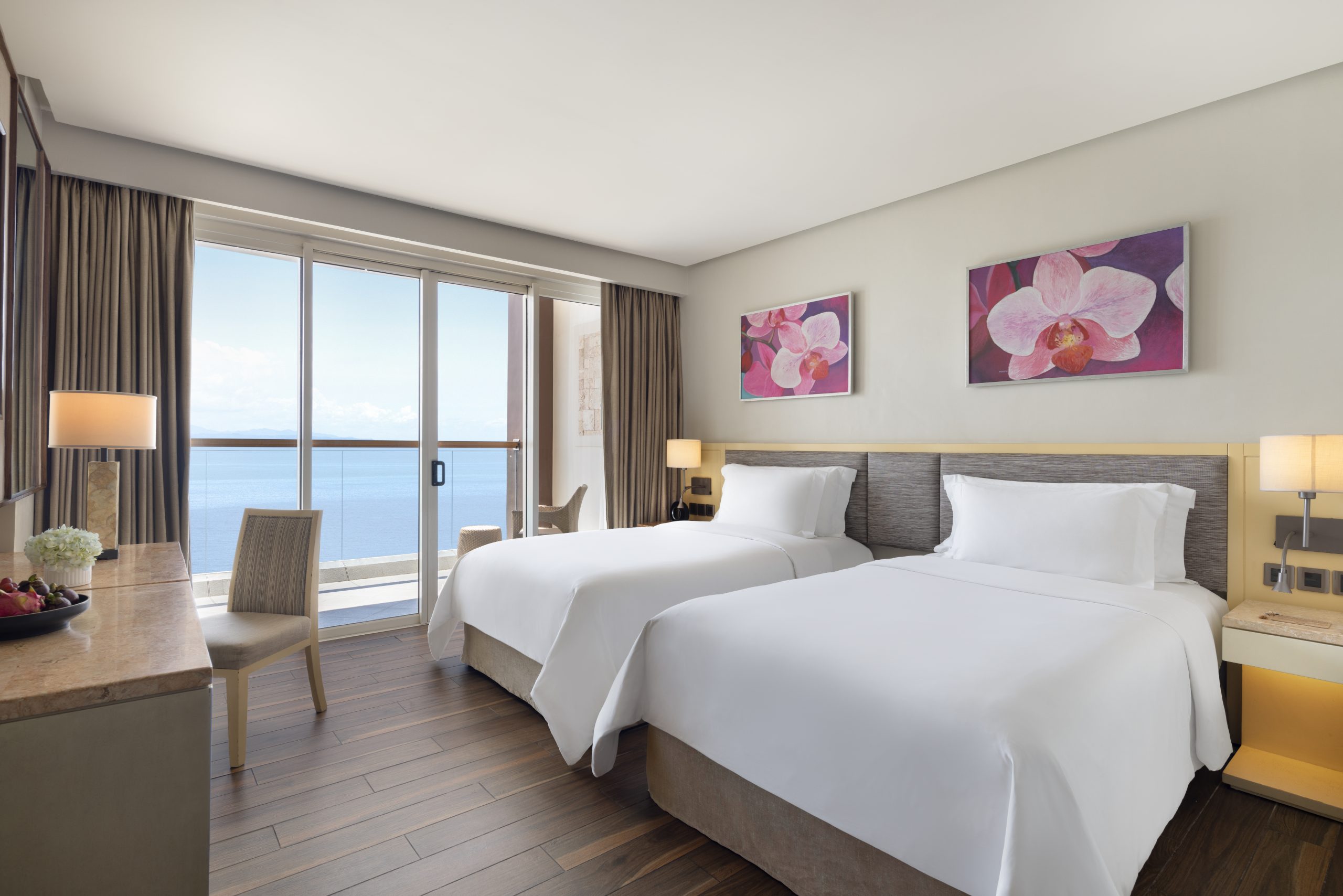 dusit-thani-mactan-cebu-resort-accomodation-deluxe-sea-view-twin-beds (1)