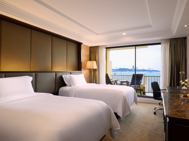 dusit-thani-pattaya-accommodation-club-twin